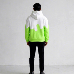 Sudadera con Capucha Personalizada con Estampado Dripping, 100% Algodón, para Hombre, Estilo Urbano, Oversize, Verde y Blanco con Bloques de Color, Logotipo Frontal y Bolsillo, Otoño - Product Image 2