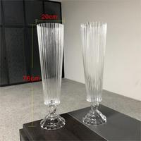 Grand vase moderne en verre transparent avec grande trompette rayée centre de table décoratif pour mariage