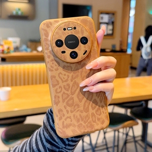 Custodia per telefono in pelle PU marrone con stampa leopardata e ricamo a forma di gatto, con laccetto, adatta per <span class=keywords><strong>Huawei</strong></span> Mate80Promax Mate70Pro Mate60Pro - Product Image 3