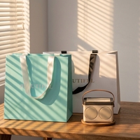 Sacs cadeaux de luxe personnalisés en papier rigide avec logo, ruban, pour chaussures, sous-vêtements, festival, matériaux recyclés, lamination