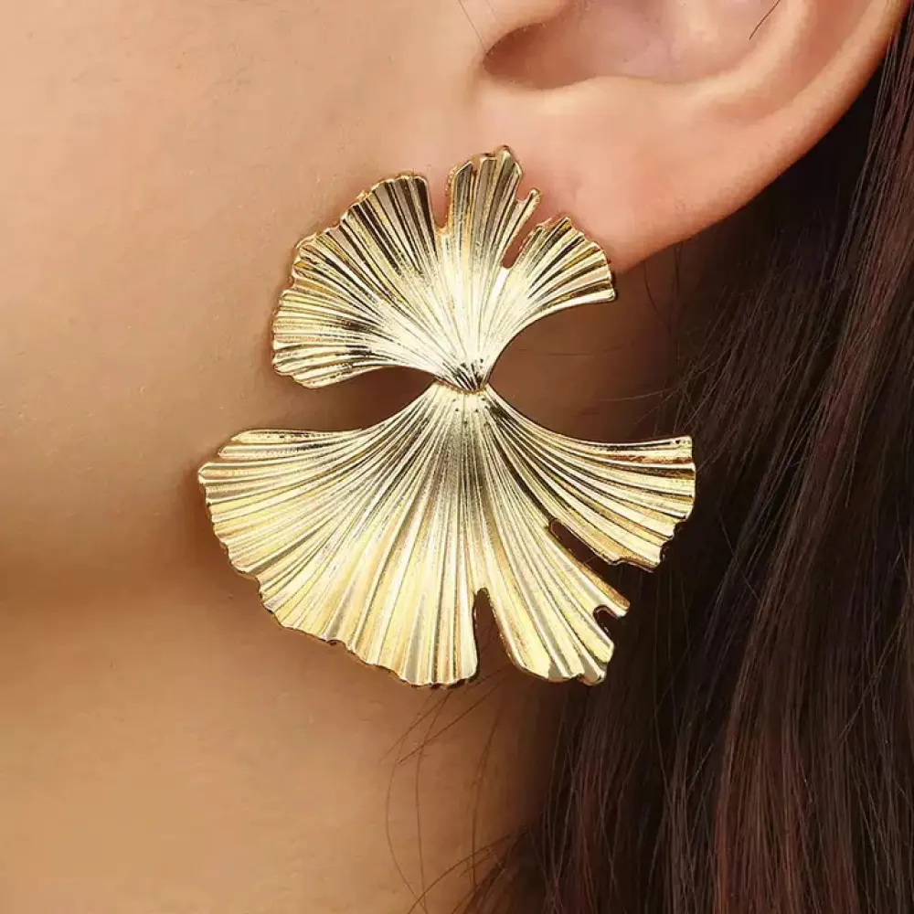 Vintage Statement Stainless Steel 18k Gold Pearl Butterfly Flower Stud Earrings Women Natural Stone Clip On Earrings Jewelry