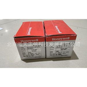 Thermostat Honeywell DC1010CL-301000-E, produit authentique, prix sur demande. - Product Image 1