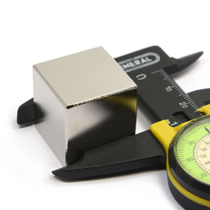 Khối Nam Châm Neodim Hình Vuông Nhà Sản Xuất Chuyên Nghiệp 50Mm 25Mm 20Mm N35 N42 N52 Nam Châm Neodymium 50x50x25 - Product Image 5