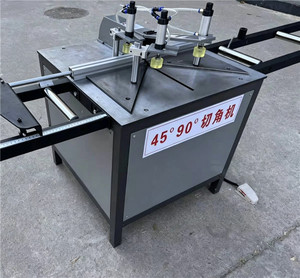 Machine de découpe automatique à angle de 45 à 90 degrés, scie à onglet pneumatique pour profilés en aluminium, pour cadre de porte et de fenêtre - Product Image 4
