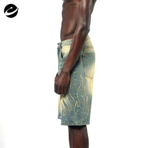 許昌オリジナルカスタムデニムジーンズショーツストリートウェアメンズ100％コットンバギーラインストーンクリスタルアシッドウォッシュジョーツメンズ - Product Image 2