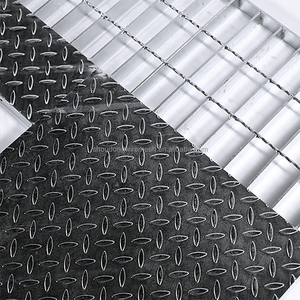 <span class=keywords><strong>Rejilla</strong></span> de Acero al Carbono Galvanizado en Caliente, Resistente a la Corrosión, <span class=keywords><strong>para</strong></span> Pisos, Cubiertas de Canales y Pozos, <span class=keywords><strong>para</strong></span> Exteriores y Talleres - Product Image 3