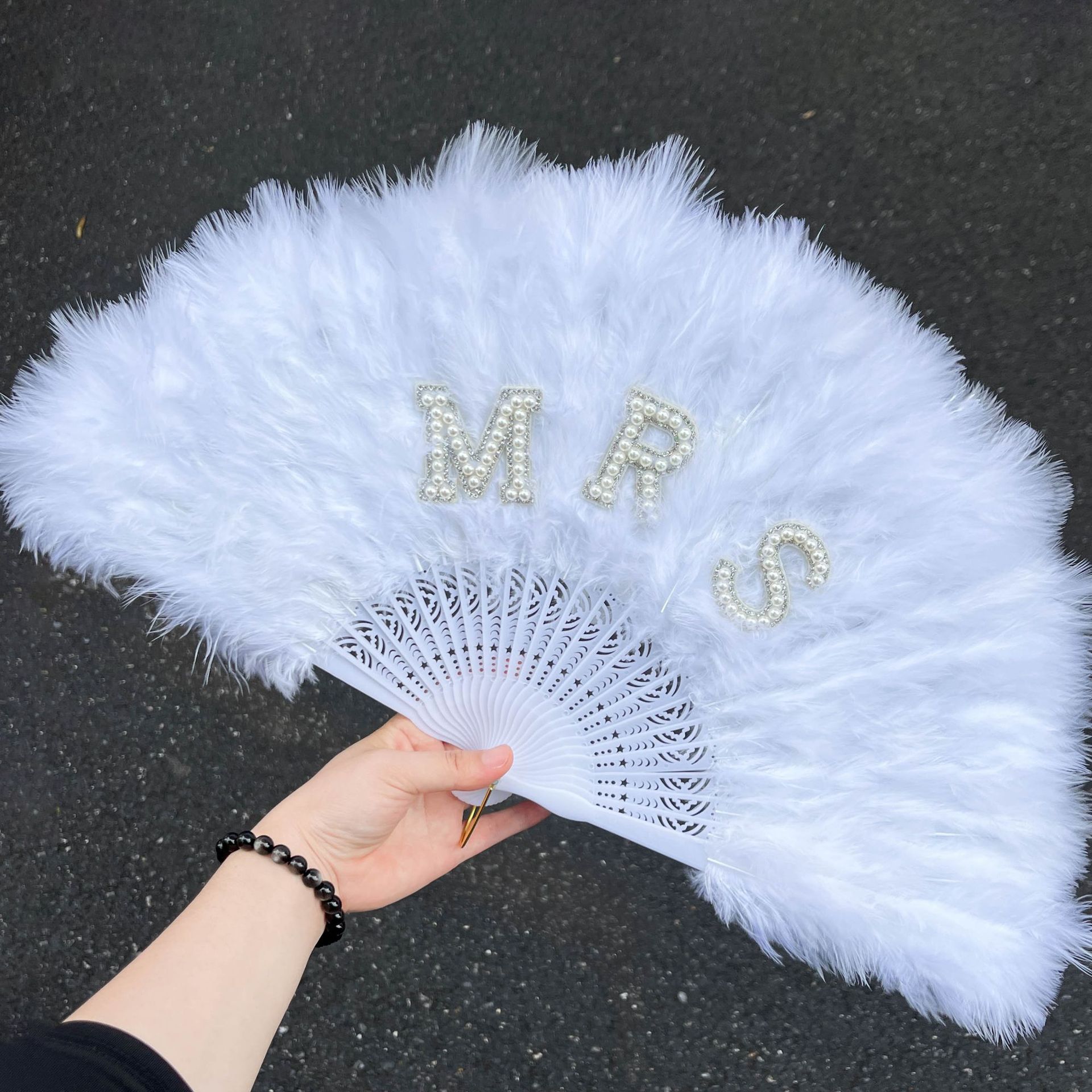 White Mrs