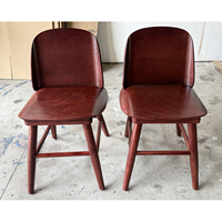 Canapé modulable pour espace public de l'hôtel Aloft by Marriott, canapé d'angle, chaise sans accoudoirs en bois