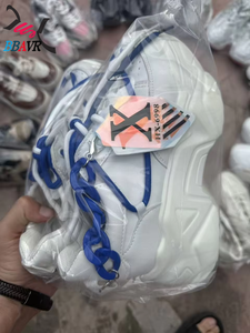 Nouvelles chaussures de sport à plateforme pour femmes, chaussures de sport décontractées tendance, stock de modèles variés, vente en gros - Product Image 2