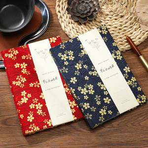 A5 Japon Tarzı Altın Varaklı Kiraz Çiçeği Defteri - Product Image 2