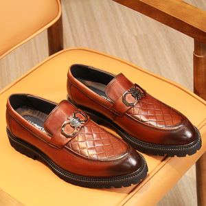 Big Size Luxury Men's Genuine Leather Loafers <b>Pointed</b> Toe Slip-On Oxford Dress Shoes for Autumn/Winter - Product Image 1
