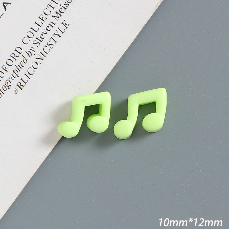 #10 Light green