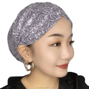 YASEEN Gorro de Oración Islámico Elegante para Mujer, Pañuelo Instantáneo de Lujo con Encaje Bordado y Pedrería Acrílica - Product Image 4