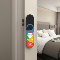 PVC Smart Tap NFC Código QR Reutilizable sin contacto RFID NTAG213 Etiqueta colgante para revisión de hotel Tarjeta de visita No molestar a la habitación