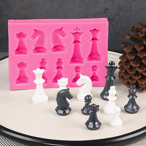 डिय चॉकलेट सिलिकॉन शतरंज मोल्ड रचनात्मक क्रिस्टल गोंद शतरंज के टुकड़े अरोमाथेरेपी मोमबत्ती गहने - Product Image 2