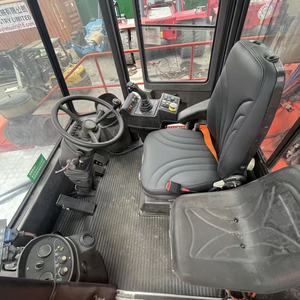 Grúas para Elevación de Contenedores, Apilador de Contenedores de 45 Toneladas/Terex CS45KM, Equipo de Manipulación de Contenedores para Operaciones Portuarias - Product Image 5