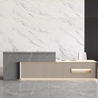 Bureau de réception de luxe en panneaux en L en bois pour extérieur, bureau, immeuble, salon, salle de sport, centre commercial, hôtel, école, hôpital, supermarché, bar, bar à domicile