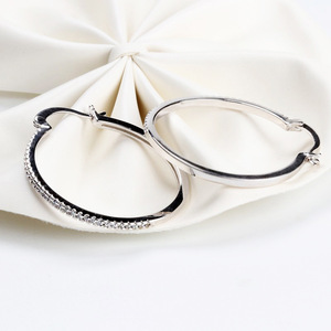 Grandi orecchini a cerchio con zirconi rotondi per donna, gioielli per le orecchie alla moda e scintillanti - Product Image 6