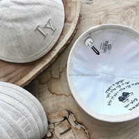 Kippa de luxe personnalisée avec logo brodé – Chapeau religieux juif pour cérémonie de mariage – Cadeau Judaica de haute qualité