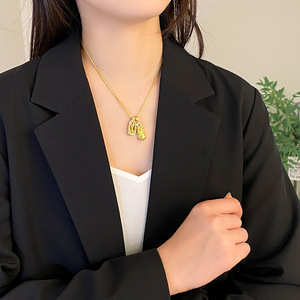 Gold Plated Pixiu Pendant Necklace Animal Themed Clavicle Chain For Women Everyday Wear - Product Image 2