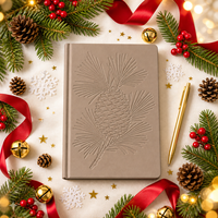 Carnet promotionnel de Noël personnalisé A5, motif cône de pin taupe, gaufrage à sec, 80 feuilles