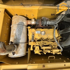 Excavatrice hydraulique sur chenilles Caterpillar 315D2L d'occasion de 15 tonnes, faible nombre d'heures de travail, haute qualité, petite construction - Product Image 5