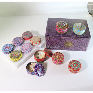 Vente en gros de bougies parfumées à la cire de soja séchée avec parfum floral Cadeau de <span class=keywords><strong>mariage</strong></span> d'invité Bougies aromatiques de luxe Bougies en boîte parfumée - Product Image 6