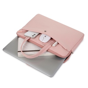 Sac fourre-tout pour ordinateur portable en tissu Oxford imprimé sur mesure de 146 pouces pour femmes, sac de jeu léger de 15,6 pouces avec impression de logo, imperméable et antivol - Product Image 5