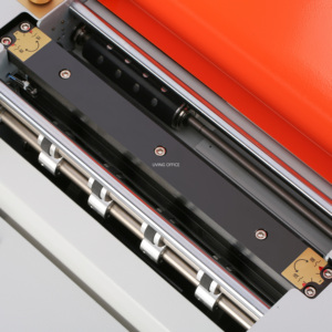 เครื่องพับและเจาะรูอัตโนมัติแบบดิจิตอล รุ่น 650A พร้อมระบบป้อนอัตโนมัติ - Product Image 3