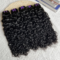 Vente chaude brut Vietnamse 100% faisceaux de cheveux humains 10 ~ 36 pouces vierge Remy brésilien indien cheveux birman bouclés faisceaux de cheveux humains