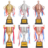 Trophée de récompense personnalisé en métal or et argent, fabriqué par le fabricant, avec technique de moulage et couleur personnalisée