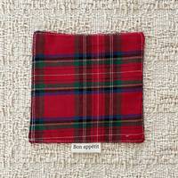 Nouveau Dessous de Plat Carré en Tissu Plaid Rouge et Vert pour l'Automne et l'Hiver, Style Coréen, Isolation Thermique, Idéal pour la Maison, la Cuisine et les Cafés
