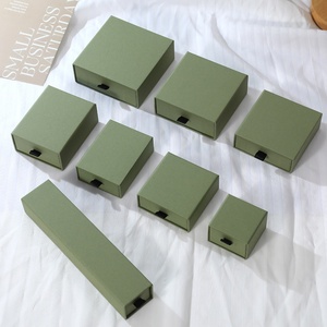 Jewelry <b>Black</b> Carton Custom Paper <b>Boxes</b> Elegant <b>Black</b> Kraft Paper Jewelry <b>Gift</b> Box with Sponge Suitable for Necklaces - Product Image 5