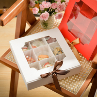 Boîte à cupcakes et emballage haut de gamme à neuf compartiments en papier rouge pour mini-cupcakes, gâteaux à la crème, snacks et desserts, idéale pour la Saint-Valentin et les fêtes