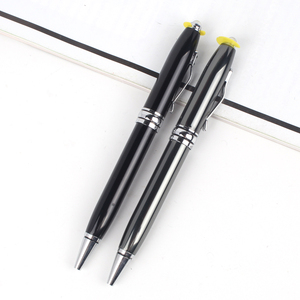 Bolígrafo Multifuncional Deportivo Marca Heada con Luz LED, Punta de 1.0mm, Tinta Azul/Negra, Metálico, Ideal para Promociones - Product Image 2