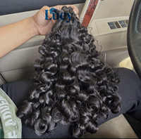 Lots de Cheveux Humains Bruts Non Traités Bouclés Caribéens, Alignés dans le Sens de la Cuticule, Cheveux Vietnamiens, Cheveux Cambodgiens, Cheveux Bouclés Ondulés Birmans, Cheveux Bouclés Indiens