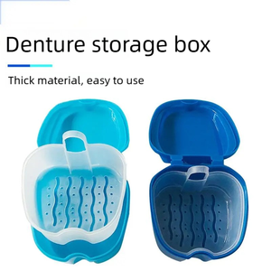 Étui d'alignement de prothèse dentaire en forme de pomme étui de retenue sûr pour stocker des accolades invisibles orthodontiques - Product Image 2