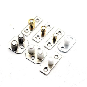 Posicionador para puertas correderas de madera con tornillos de cobre, accesorio de hardware duradero para uso comercial - Product Image 1