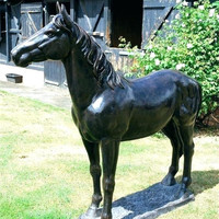 Statue Offre Spéciale grandeur nature de cheval de résine de fibre de verre faite main pour la décoration de jardin