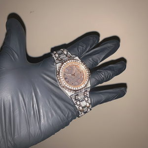 Classe intemporelle de la montre Moissanite entièrement personnalisée Construit Fashion Royalty Premium Gifting High End Wear And Ultimate Luxury Shine - Product Image 1