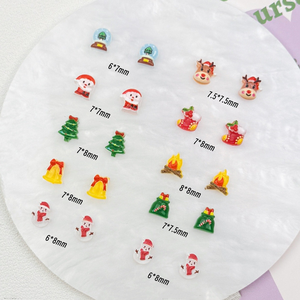 100 cái/gói Mini Giáng Sinh Loạt Phim Hoạt Hình Mới Nhựa Cây Giáng Sinh Hỗ Trợ Hỗn Hợp Móng Tay Trang Trí - Product Image 4