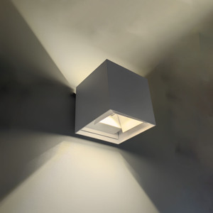 CE Certified Modern Aluminum Housing LED Wall Lamp Square <strong>Outdoor</strong> IP54 Waterproof <strong>Light</strong> with Up-Down Feature for Garden - Product Image 4