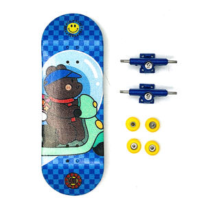 Juego de Fingerboard Completo Personalizado al por Mayor de 98*32mm, Mini Skateboard de Alta Velocidad con Rodamientos ABEC-9 de Fundición por Gravedad y Madera de Arce Canadiense - Product Image 4