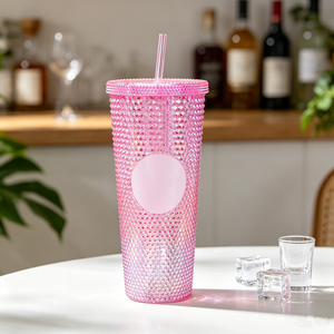 Tumbler opaco con tazza di grande capacità da 22 once riutilizzabile - Product Image 1
