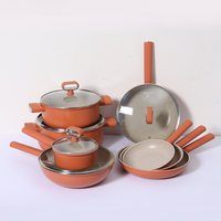 Ensemble de 13 ustensiles de cuisine en aluminium moulé sous pression orange antiadhésifs, poignées résistantes à la chaleur, ensemble de casseroles et de poêles pour cuisinière à induction avec couvercles en verre