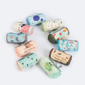 Esterilla de Picnic Rectangular Yisidan de Nailon y PVC, Impermeable, para Playa y Exteriores, para Múltiples Personas - Product Image 2