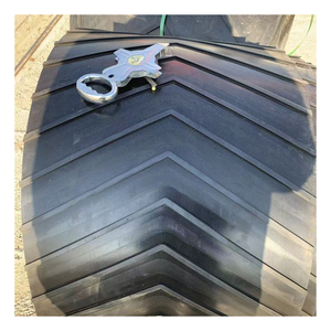 Aşınmaya dayanıklı aşınmaya dayanıklı balıksırtı kaymaz polyester EP rubber kauçuk konveyör bant - Product Image 6
