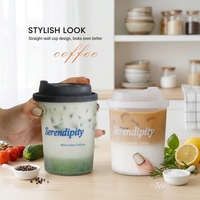 Gobelets en plastique PP jetables de 500 ml et 700 ml pour thé au lait Boba, moulés par injection, avec couvercles, gobelets en plastique givré personnalisés