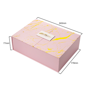 Boîtes en forme de livre personnalisées avec laminage mat, matériaux recyclés aseptiques, emballage cadeau rigide magnétique de luxe, doublure en éponge personnalisée - Product Image 6