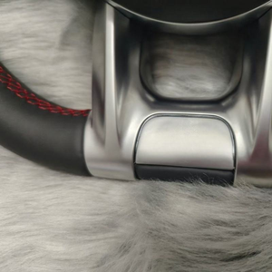 Volante Sportivo in Pelle Perforata Personalizzato per <span class=keywords><strong>Mercedes</strong></span> Benz Classe C, Classe E, AMG, GLS, GLA, W205, W204, W213 2012-2021 - Product Image 4